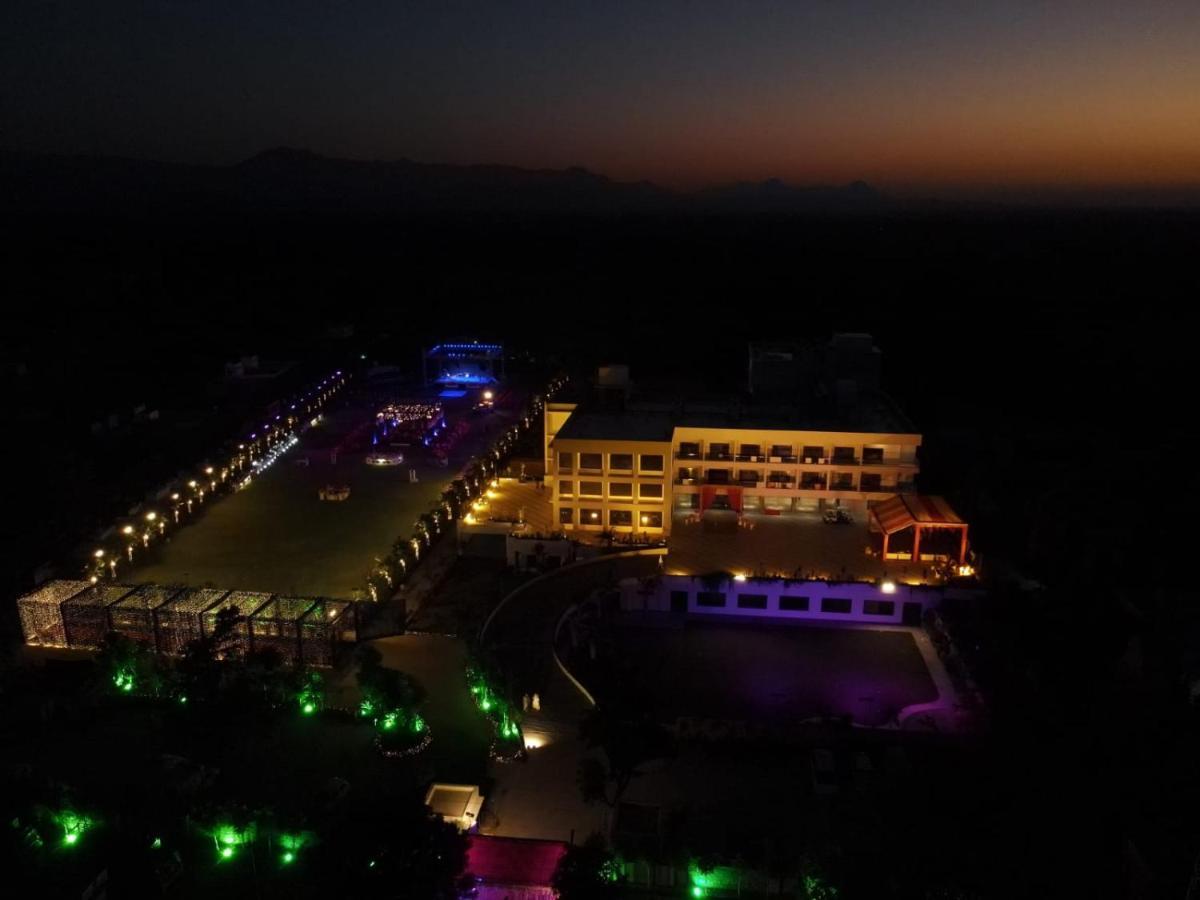 Pride Resort & Convention Center Ranakpur Near Ranakpur Dam Sādri Esterno foto