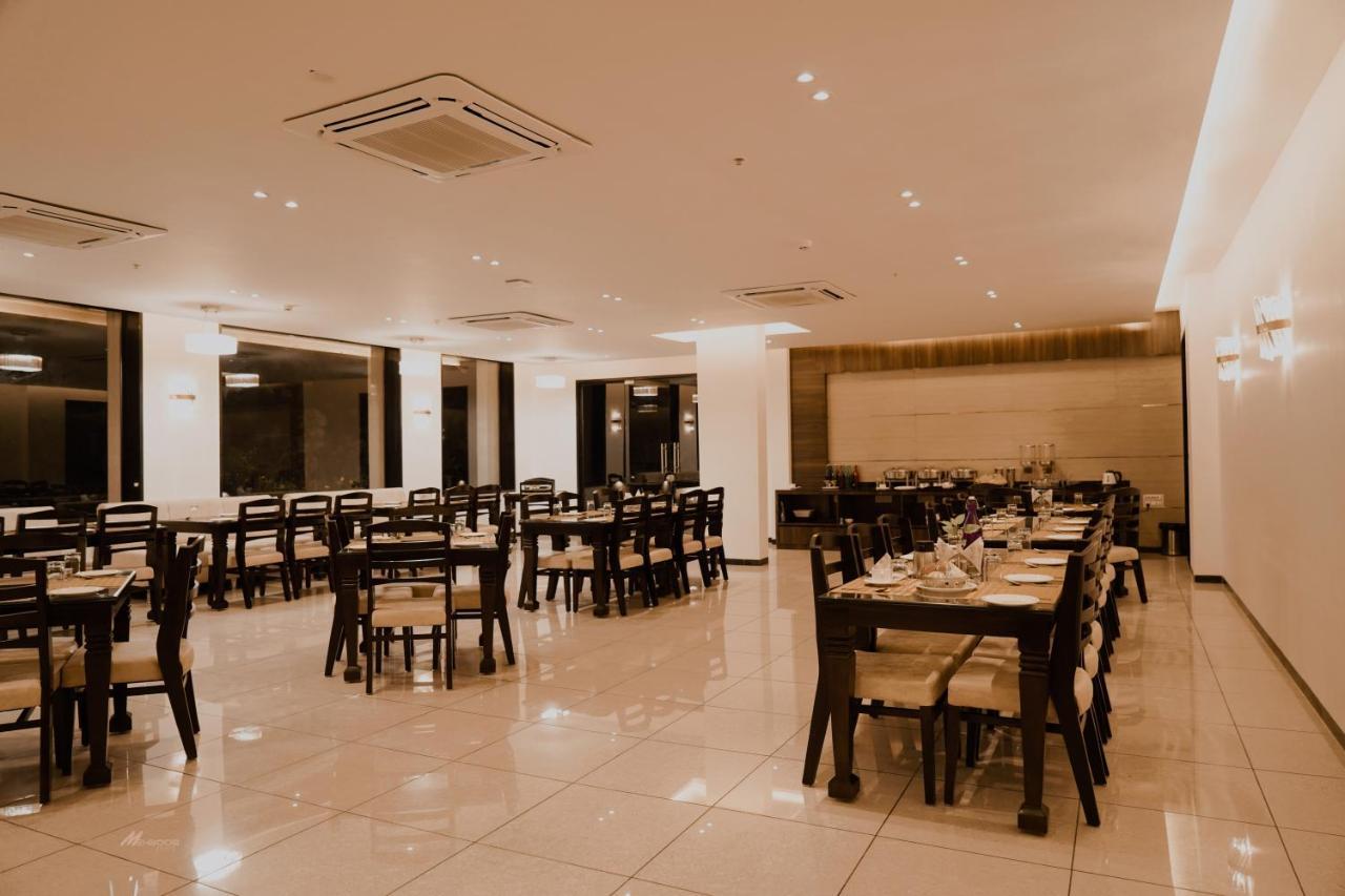 Pride Resort & Convention Center Ranakpur Near Ranakpur Dam Sādri Esterno foto